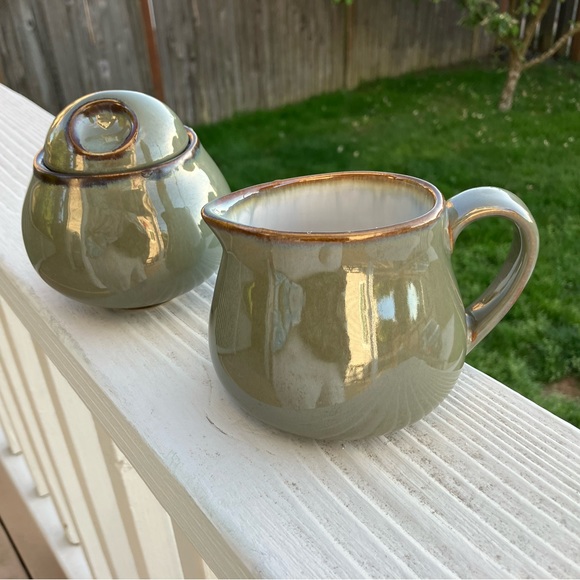 Sango Dining Euc Sango Nova Avocado Stoneware Set Of Creamer And